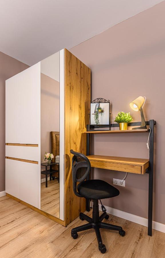 Schei Gate Apartment Brašov Exteriér fotografie